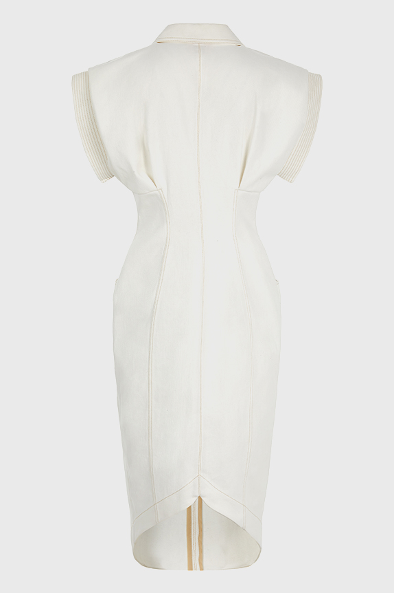 Платье с окантовкой